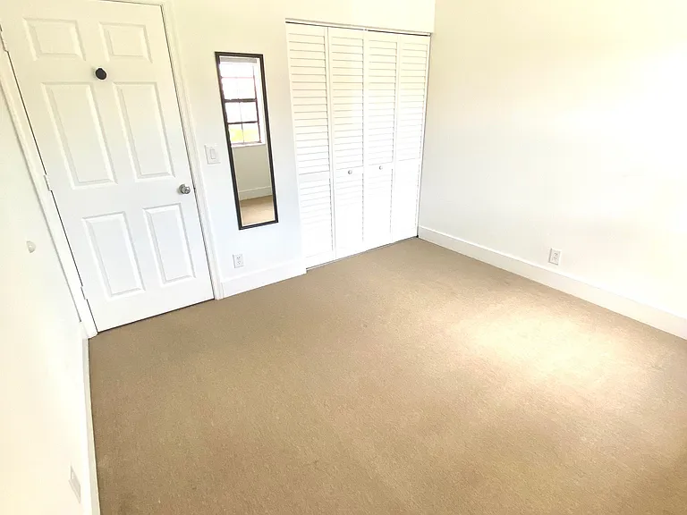 321 Norwood Ter #N223 — Photo 15