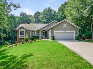 5158 Leonard St, Coopersville, MI 49404