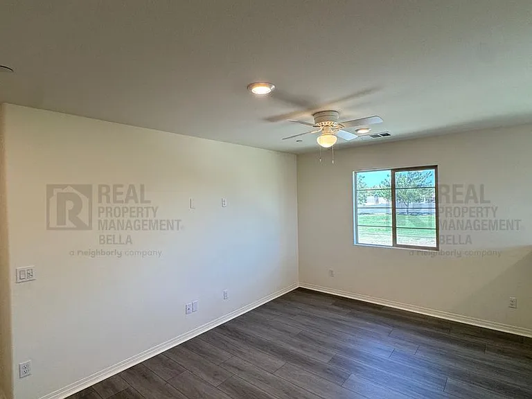 29261 Humboldt Ct — Photo 27