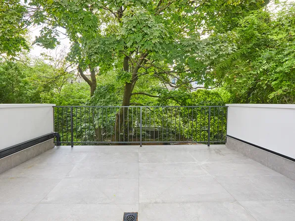 974 Bergan Street image 9 of 10