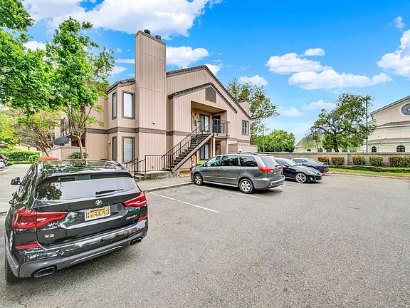 2nd image of 1801 marshall Road #204