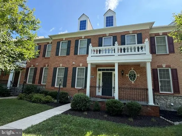 23246 Evergreen Ridge Dr, Ashburn, VA 20148