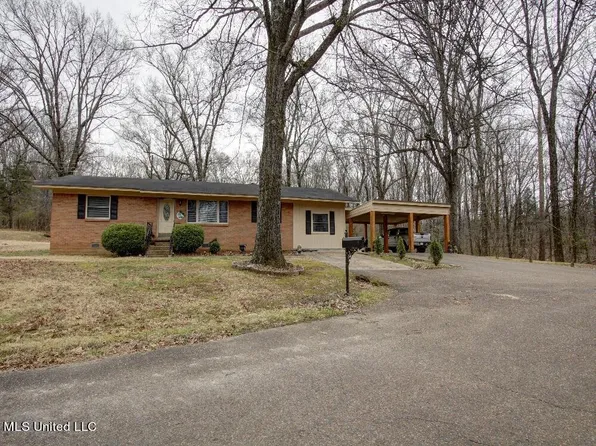 211 Jones St, Batesville, MS 38606