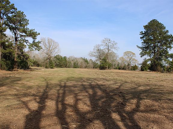 2nd image of 619 Page Rd