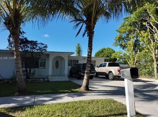 9815 SW 51st Ter #2, Miami, FL 33165