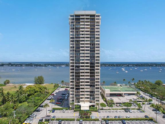 2nd image of 5600 N Flagler Drive #1502