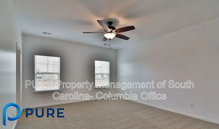 621 Blue Ledge Cir — Photo 32