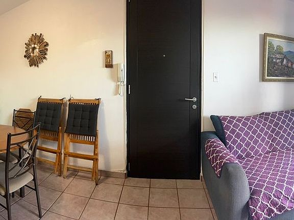 3rd image of La Puntilla #121