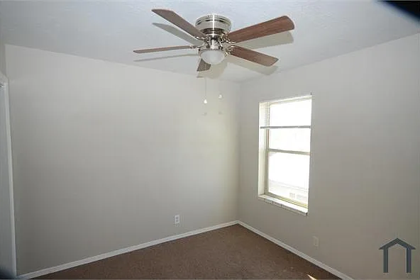 319 San Jose Ave SE #1 — Photo 9