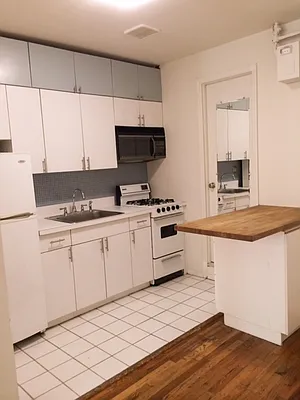 Rented by AJ Clarke | media 9