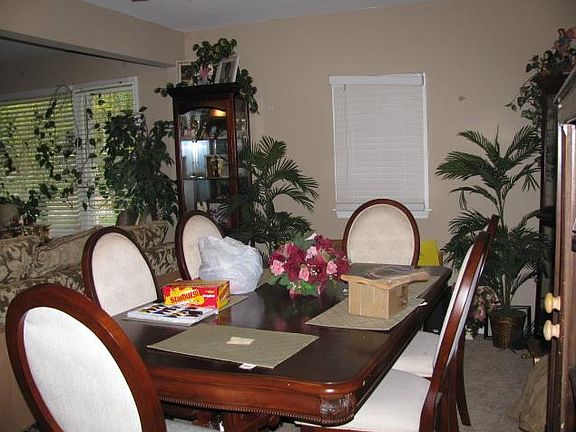 5th image of 345 Knottingham Dr