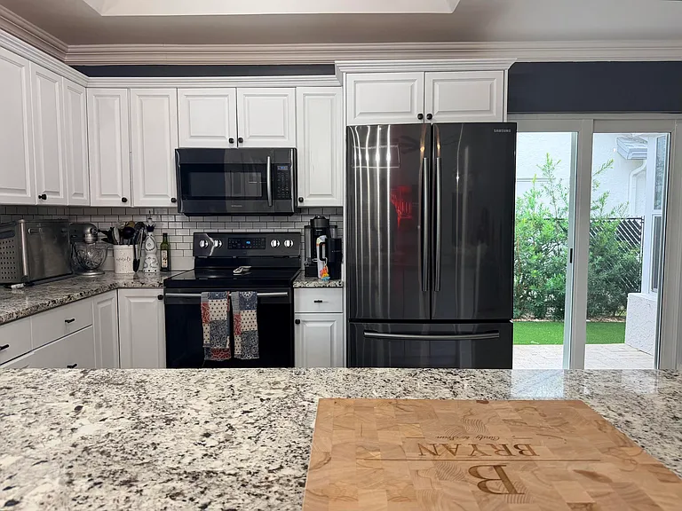 5142 NW 43rd Ave — Photo 24