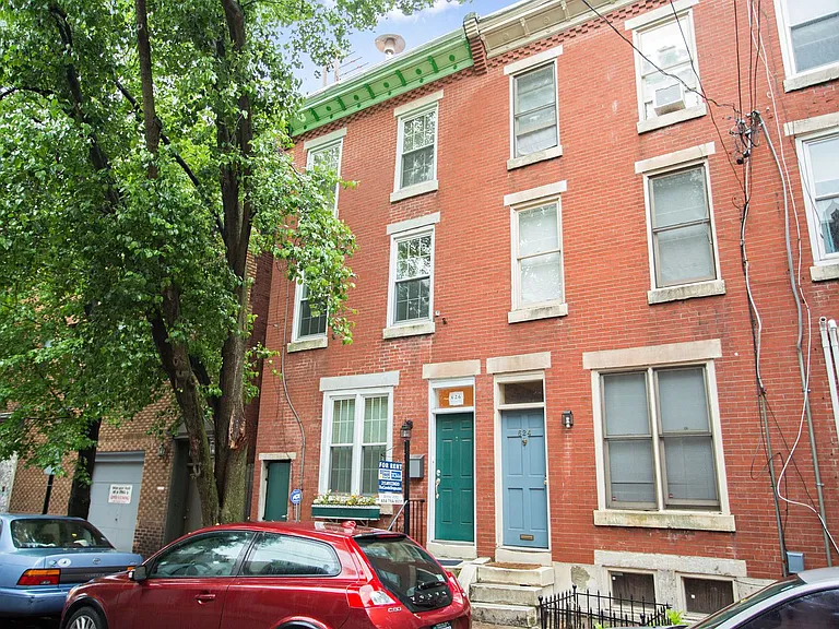 626 S Clifton St — Photo 14