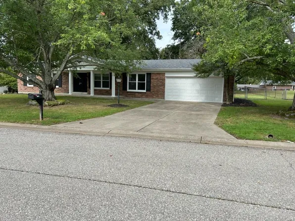 1109 Monaco Ln, Saint Charles, MO 63303