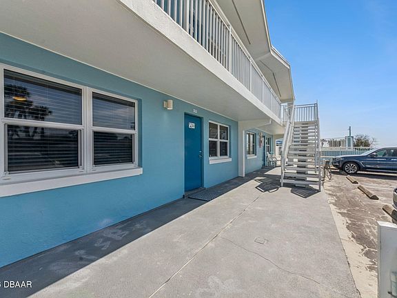 2nd image of 513 N Atlantic Ave #33