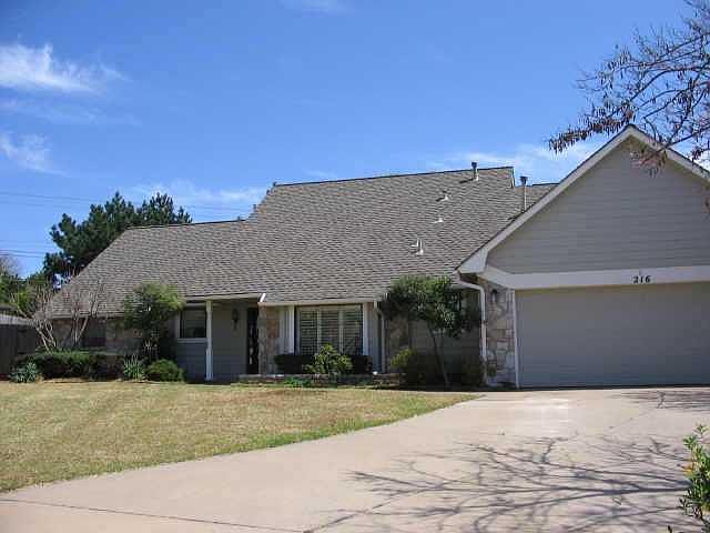 1st image of 216 N Cricket Holw