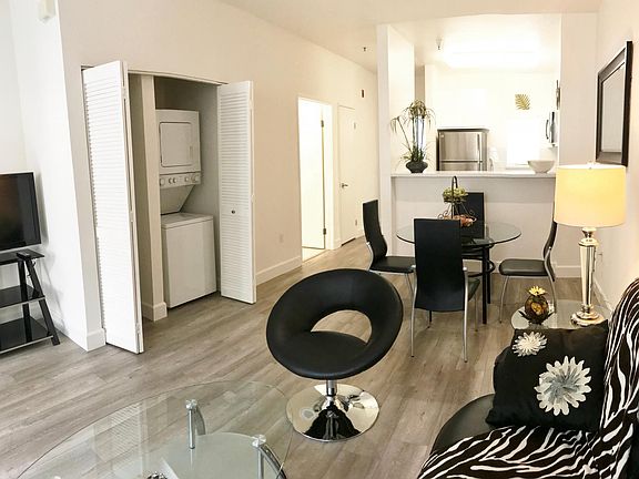5th image of 4020 El Camino Real #106