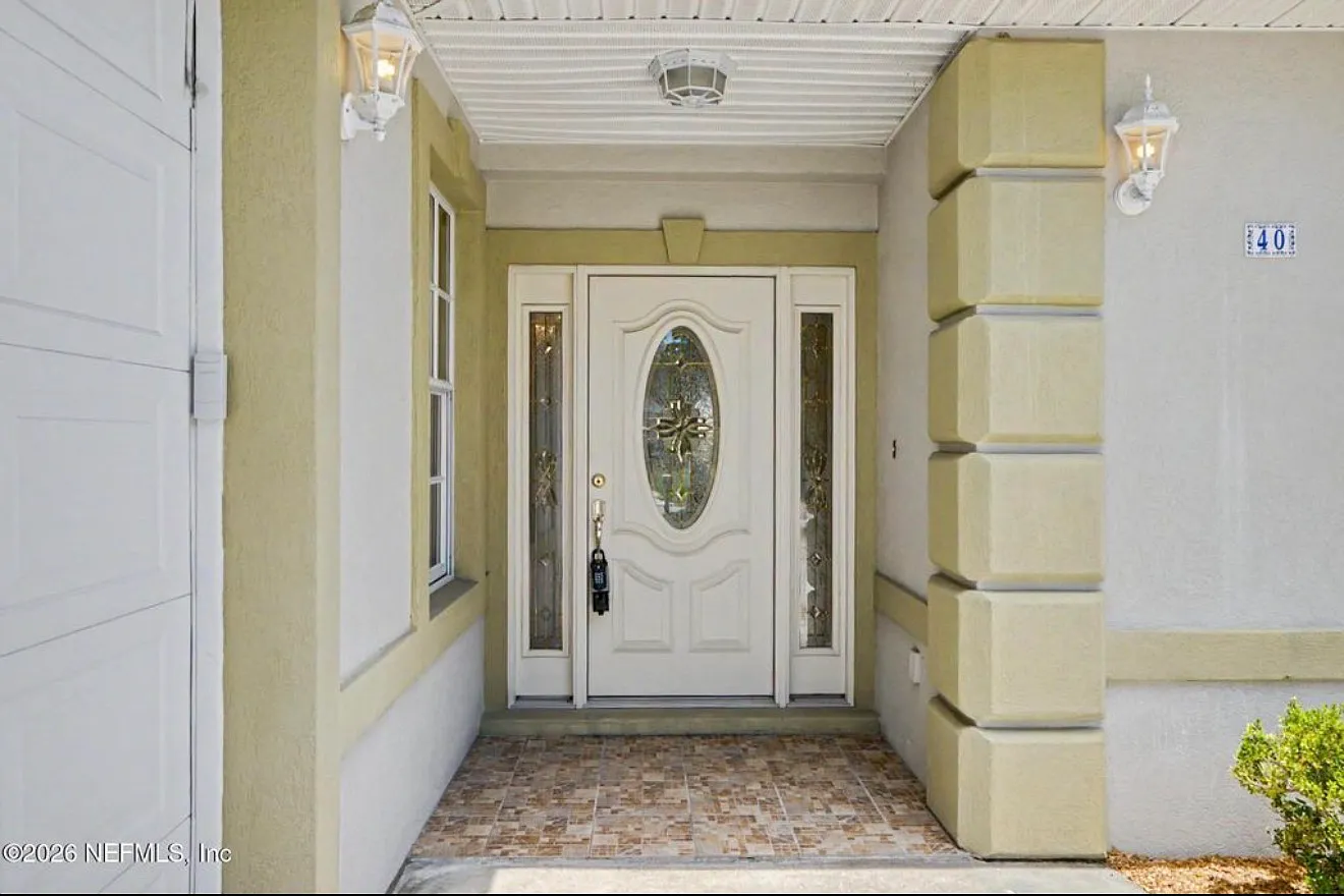 3 bed, 1744 sqft, $2,500 — Photo 1
