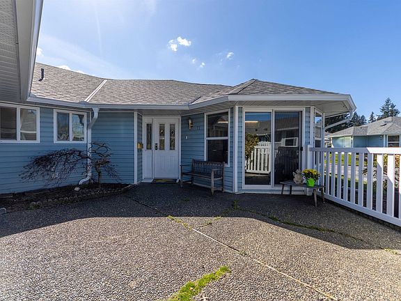 2nd image of 34959 Old Clayburn Rd #71