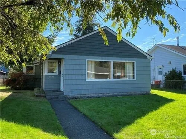 3020 Cherry Street, Hoquiam, WA 98550