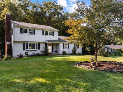 61 Carriage Drive, Middlebury, CT, 06762