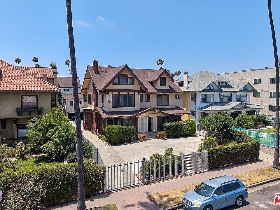 1st image of 1041 Elden Ave