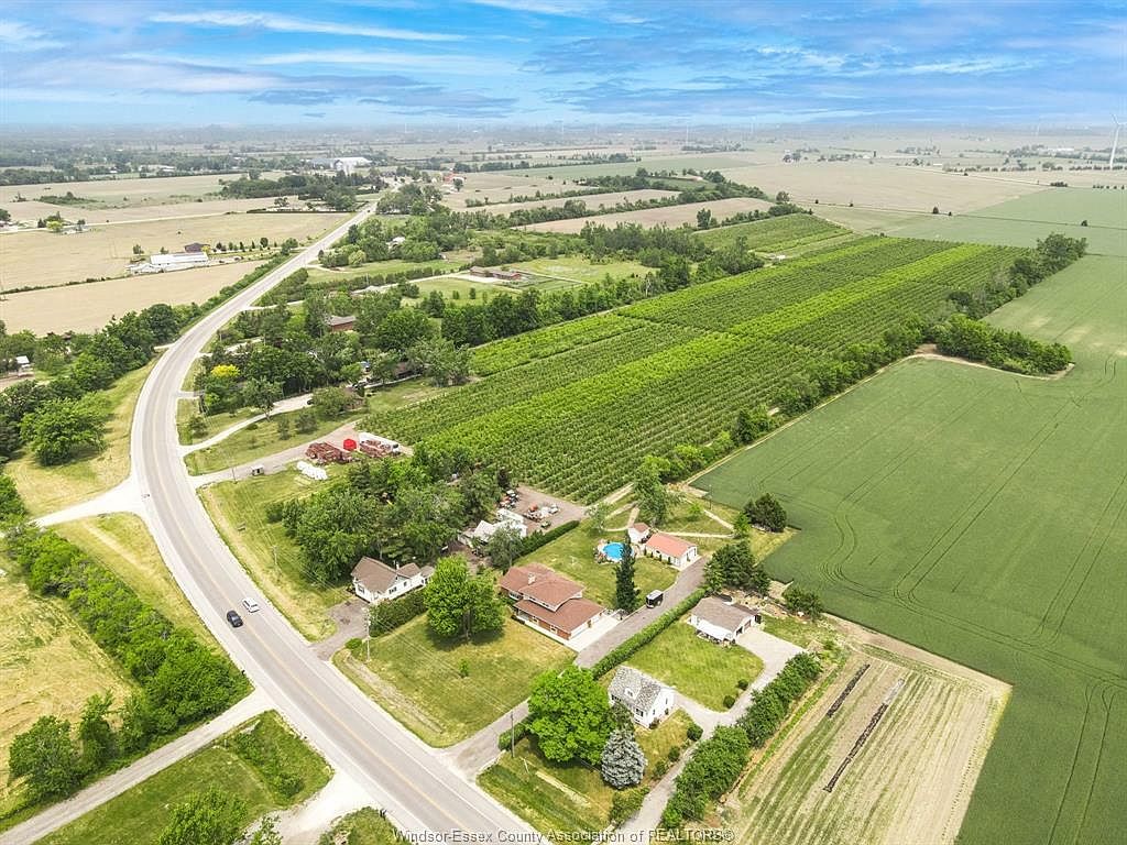 496 County Road 34, Kingsville, ON N0P 2G0 Zillow