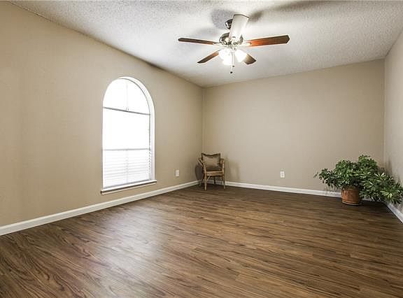5th image of 3217 Concord Dr