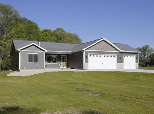 316 19th St, Otsego, MI 49078