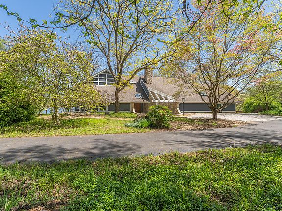 5th image of 29740 Blosser Rd