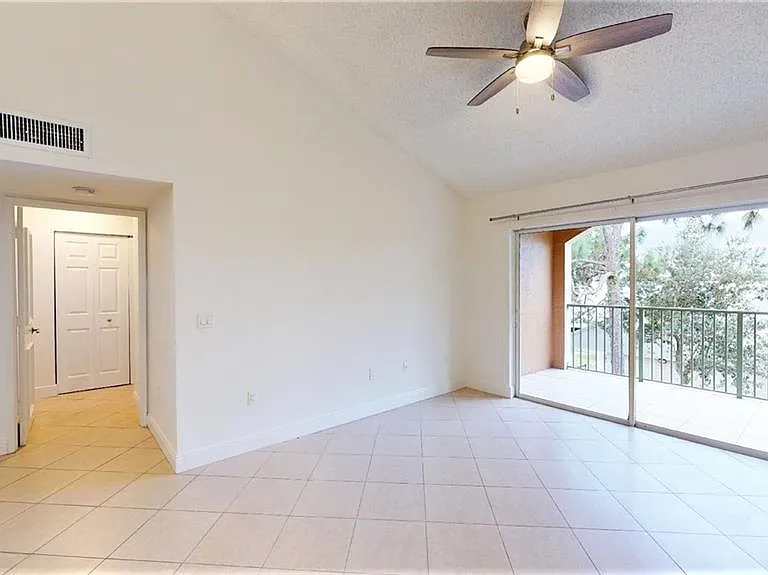 1210 Wildwood Lakes Blvd #306 — Photo 7