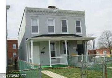 2nd image of 1010 N Warwick Ave