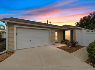 2359 Ridgeway Ct, The Villages, FL 32162