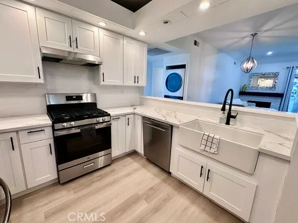 17191 Corbina Ln, Huntington Beach, CA 92649