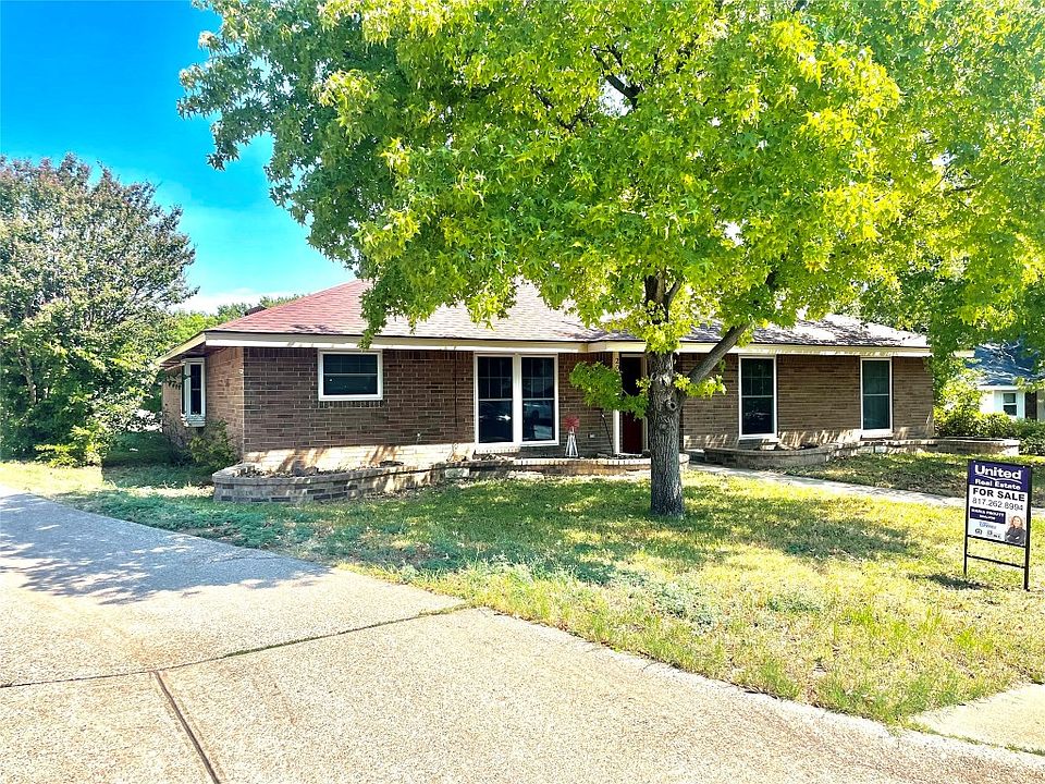 1st image of 207 Meadow Creek Dr