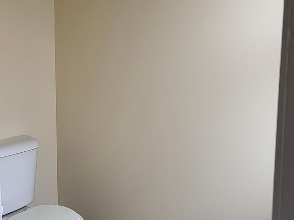 4th image of 61 Riverdale Ave APT 3