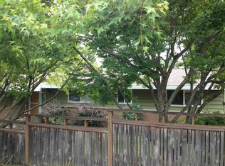 10424 11th Ave NE, Seattle, WA 98125