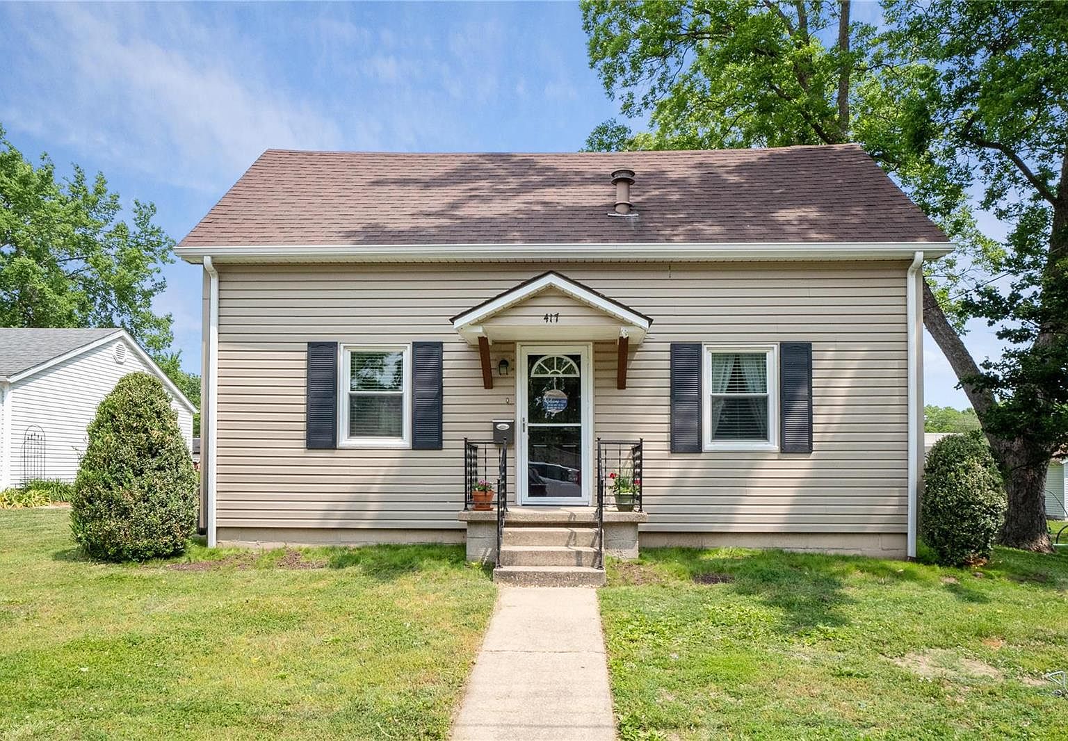 417 W Illinois St, Trenton, IL 62293 Zillow