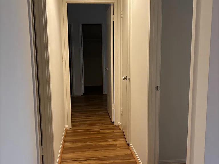 8370 Greensboro Dr #422 — Photo 7