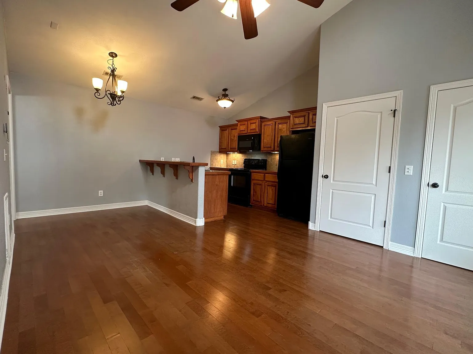 1 bed, 540 sqft, $950 — Photo 1