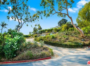 397 Fordyce Rd, Los Angeles, CA 90049