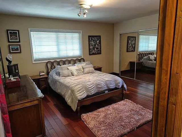 11081 SW 30th Ct — Photo 8