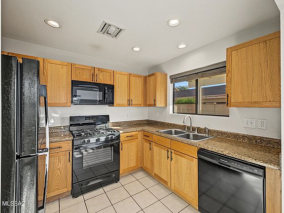 2nd image of 2983 W Country Ranch Dr