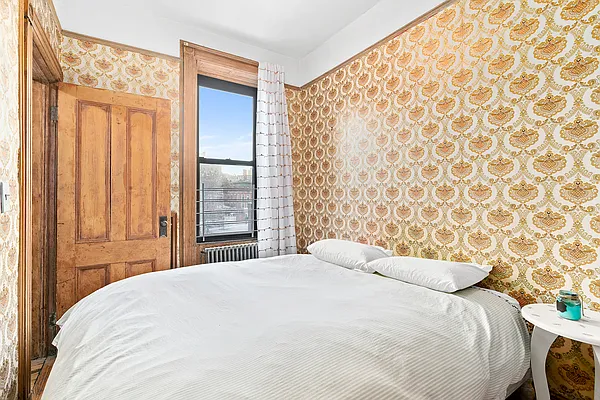 Rented by Corcoran | media 14