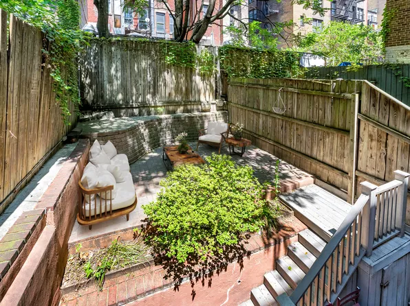 261 West 71st Street image 6 of 14