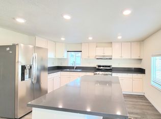 Crestview Mobile Home Park, Yucaipa, CA 92399