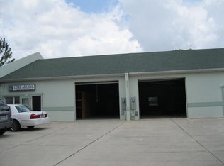 647 NE 25th Ave, Cape Coral, FL 33909