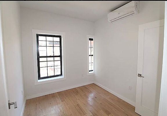 4th image of 534 Court St #3