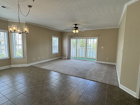 5th image of 1100 Commons Blvd #705-1