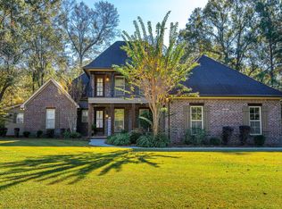140 Woodlands Trce, Hattiesburg, MS 39402